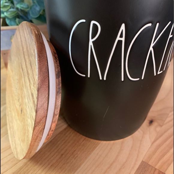 RAE DUNN “CRACKERS” LL CERAMIC WOODEN LID CANISTER - Picture 3 of 6